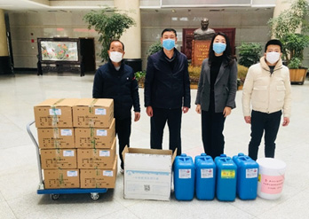 昆明市市場監(jiān)督管理局高新區(qū)分局助力積大制藥復(fù)工復(fù)產(chǎn)