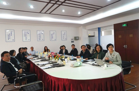 香港特區(qū)政府駐粵辦葉副主任一行蒞臨我司考察