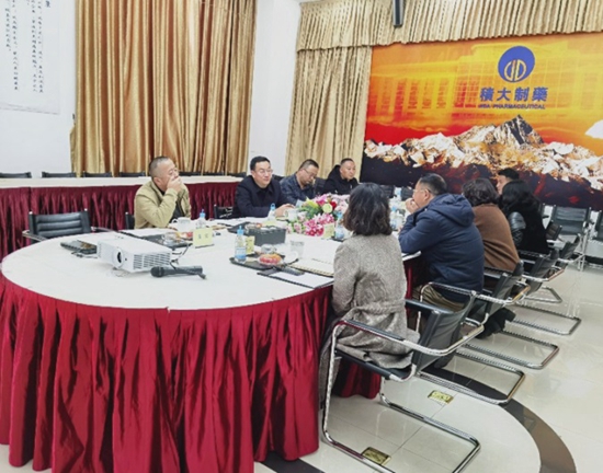 高新區(qū)黨工委與稅局領(lǐng)導(dǎo)一行來我司走訪調(diào)研